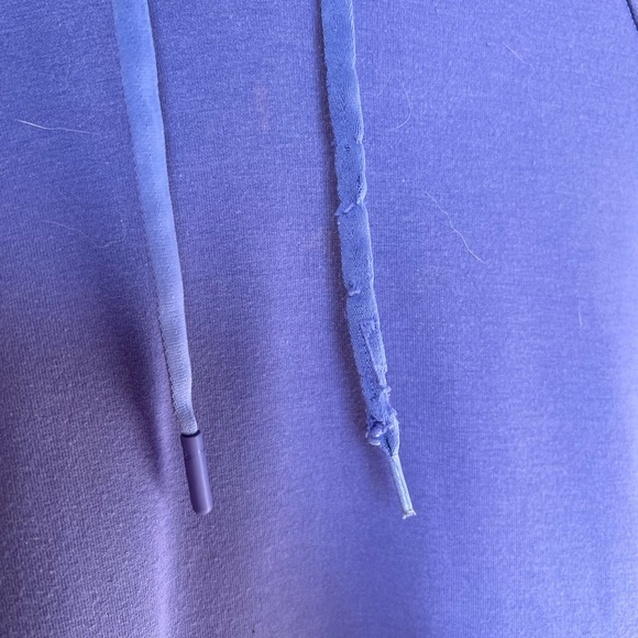 Sweater - Picture 2 of 5